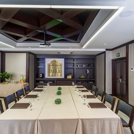 Hotel Park10 Medellin Luaran gambar Meeting room
