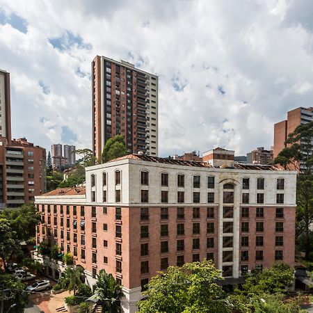 Hotel Park10 Medellin Luaran gambar Residential buildings in Chapinero