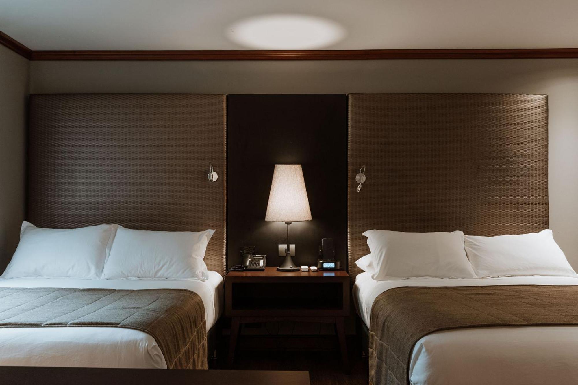 Hotel Park10 Medellin Luaran gambar A room at the hotel